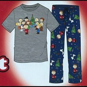 {Peanuts} Men’s Pajamas Set